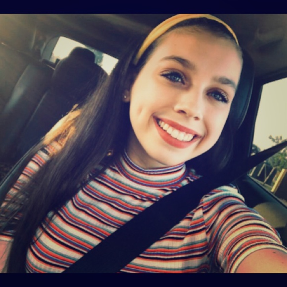 Meet your Posher, Lexi